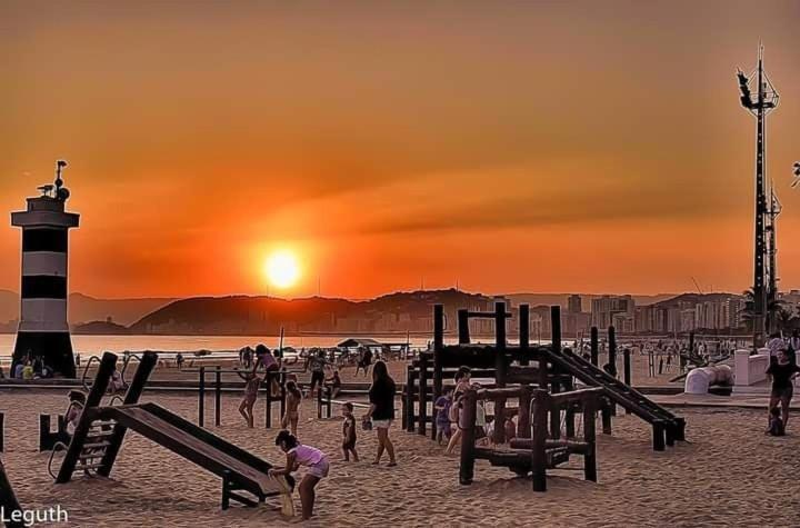 Sala Living Em Predio Familiar Na Av Da Praia Santos  Exteriér fotografie